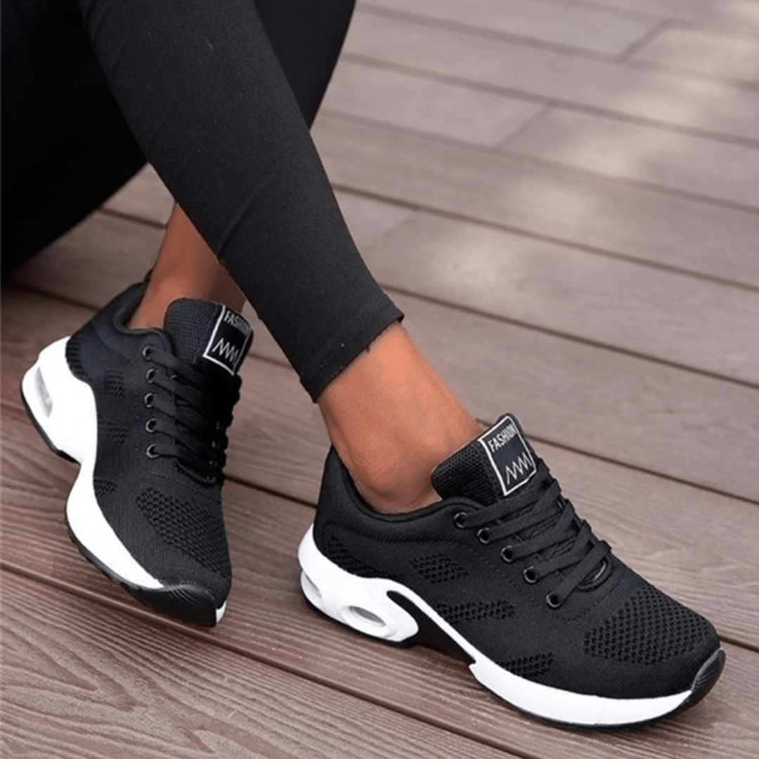 Women's comfort fashion sneakers